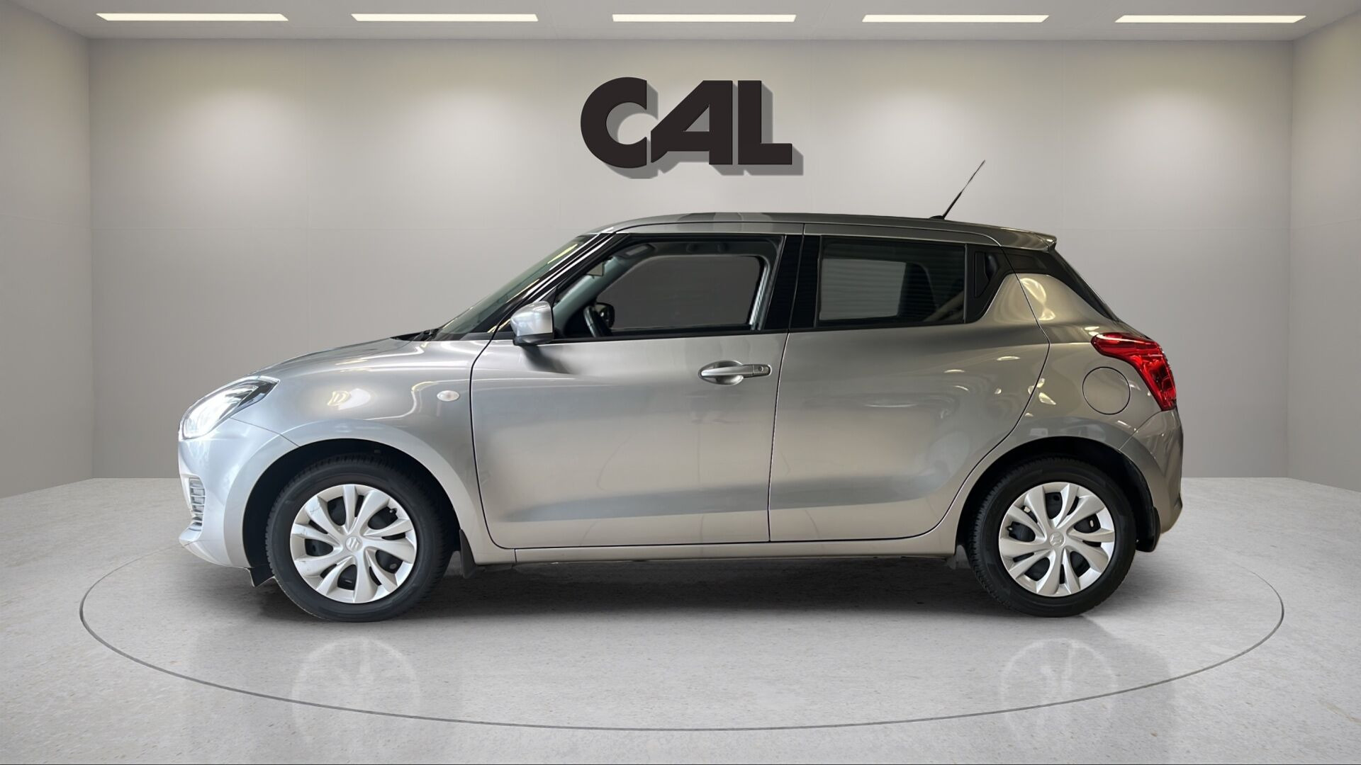 Grå Suzuki Swift fra 2022