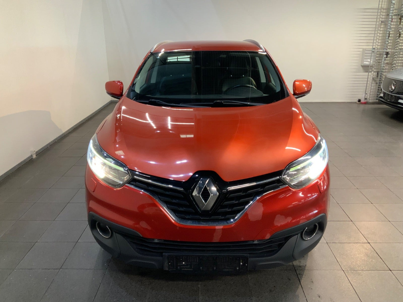 Rød Renault Kadjar fra 2016