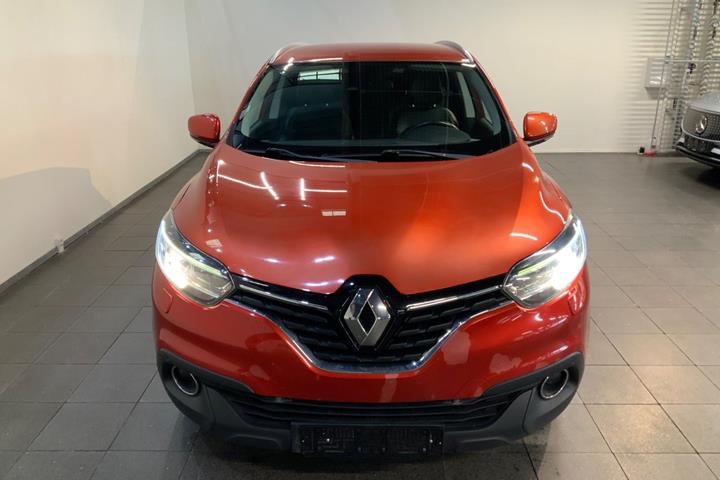 Rød Renault Kadjar fra 2016