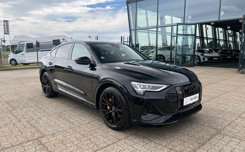 Audi e-tron 55 Black Edition S-line Sportback quattro