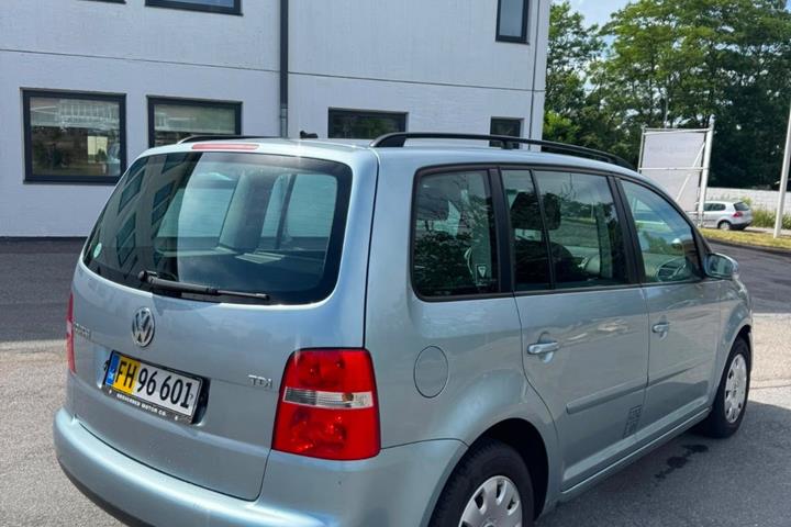 undefined VW Touran fra 2006