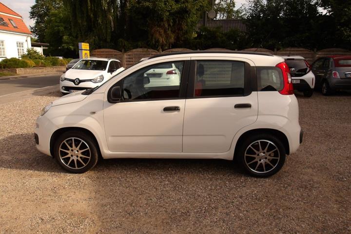 Hvid Fiat Panda fra 2012