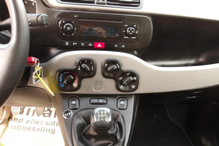 Hvid Fiat Panda fra 2012