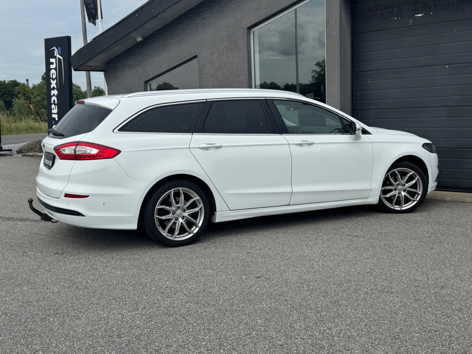 undefined Ford Mondeo fra 2017