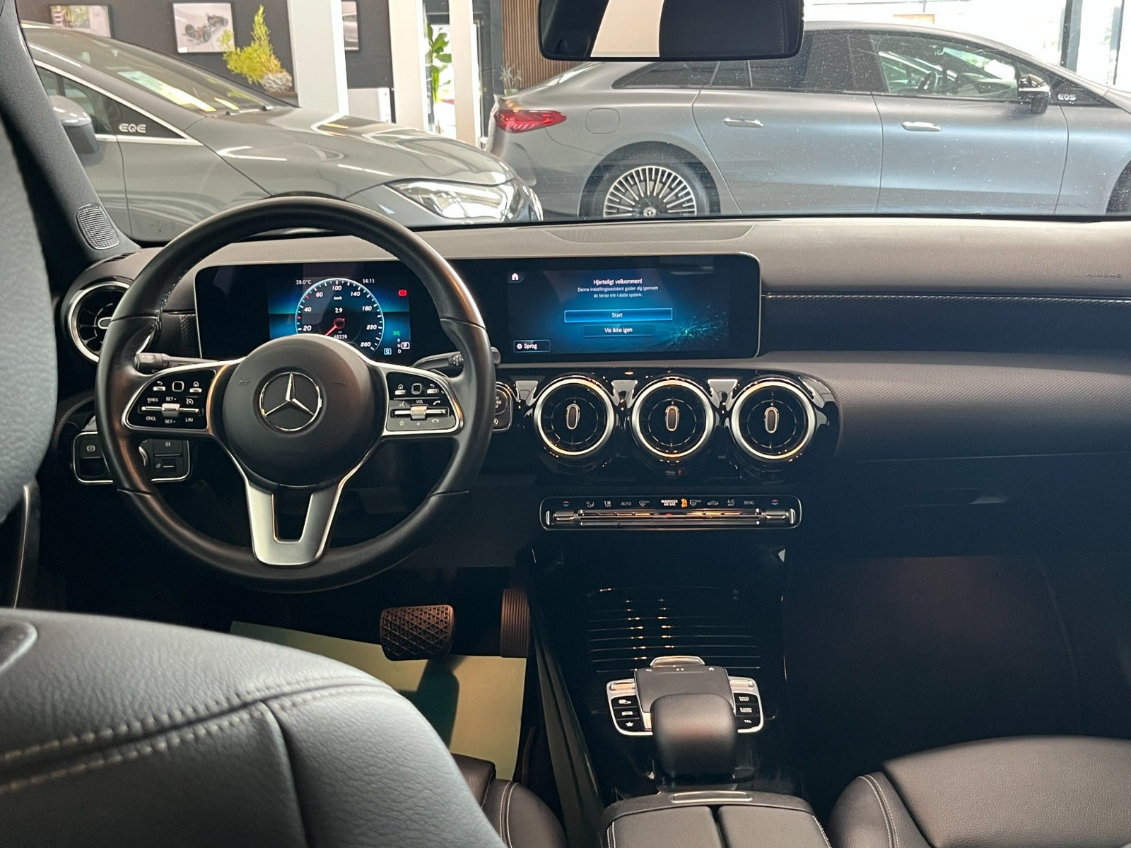 Hvid Mercedes A200 d fra 2020