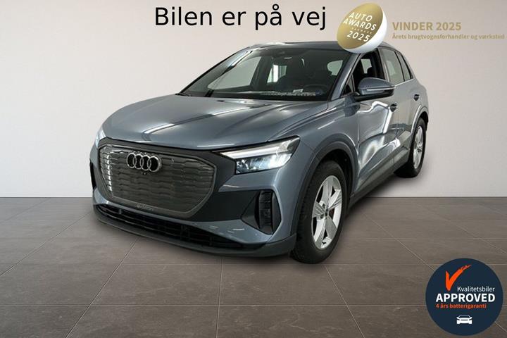 Grå Audi Q4 fra 2022 set udefra