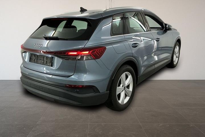 Grå Audi Q4 fra 2022