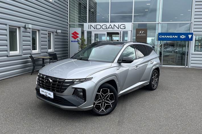 Sølv Hyundai Tucson fra 2022