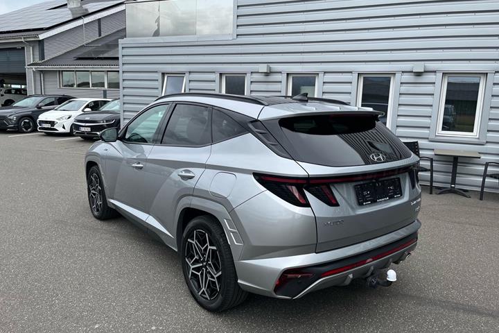 Sølv Hyundai Tucson fra 2022