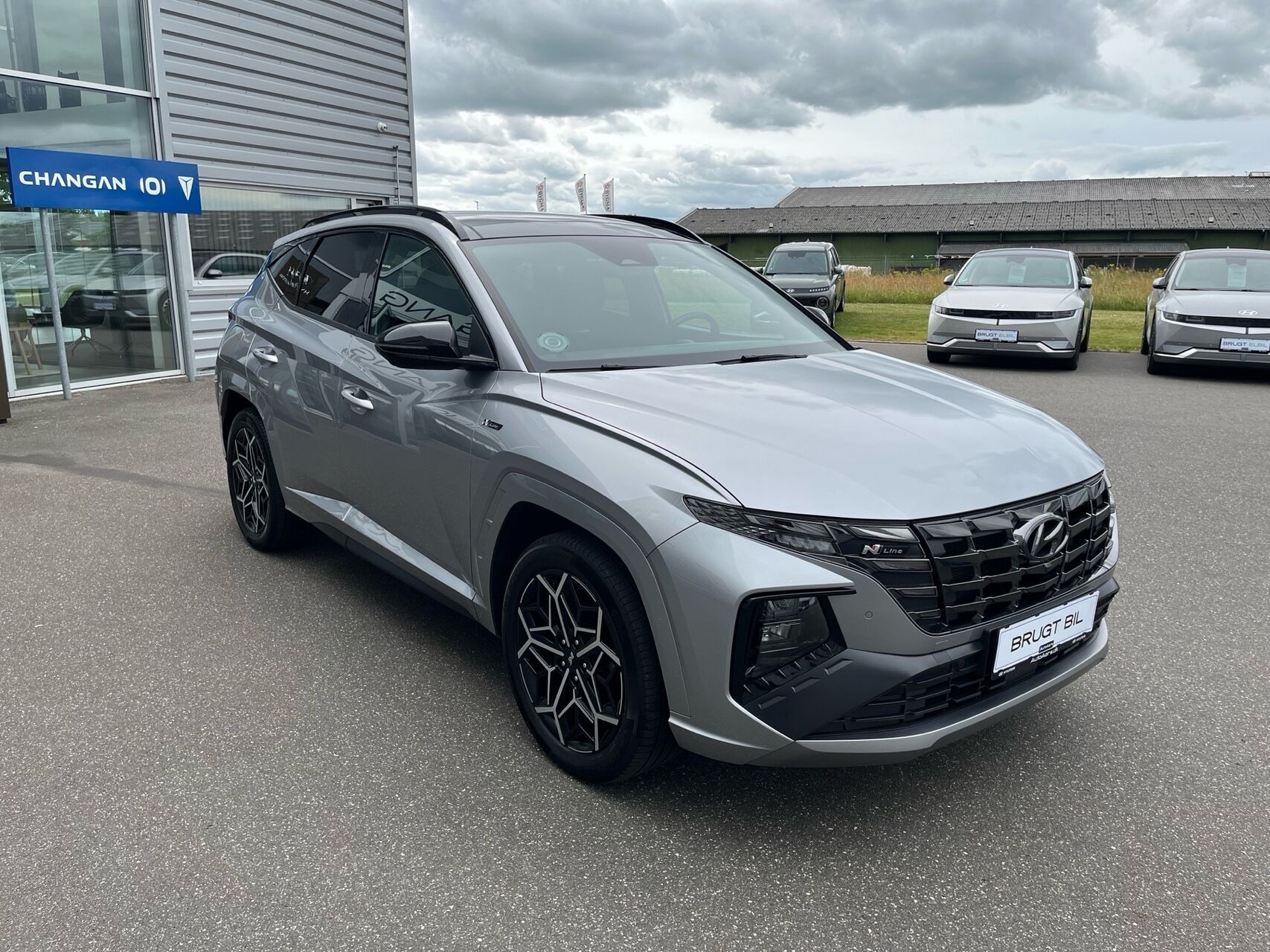 Sølv Hyundai Tucson fra 2022