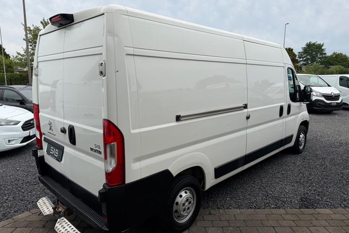 undefined Peugeot Boxer 335 fra 2020