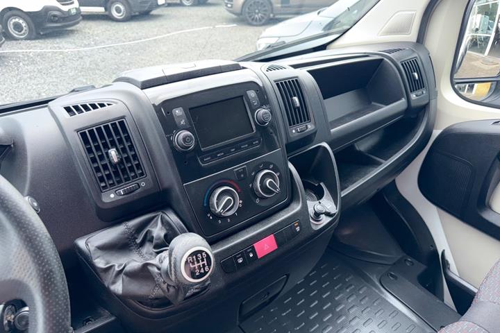 undefined Peugeot Boxer 335 fra 2020