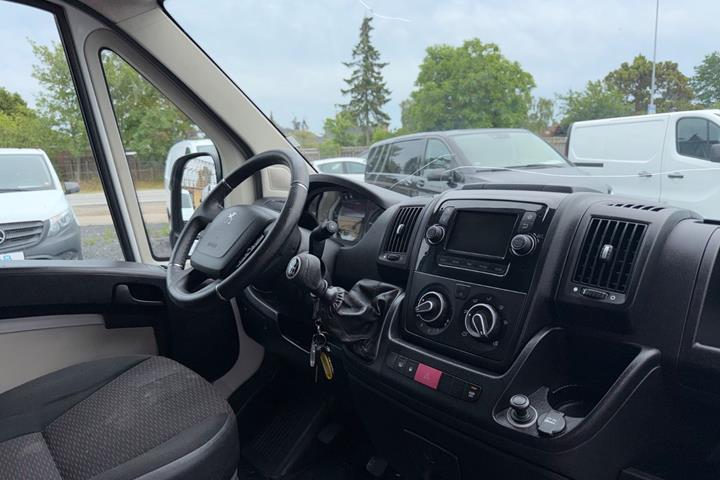 undefined Peugeot Boxer 335 fra 2020