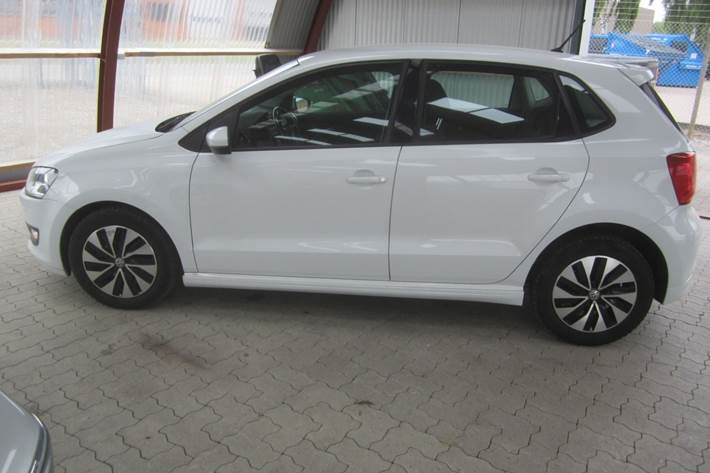 Hvid VW Polo fra 2017