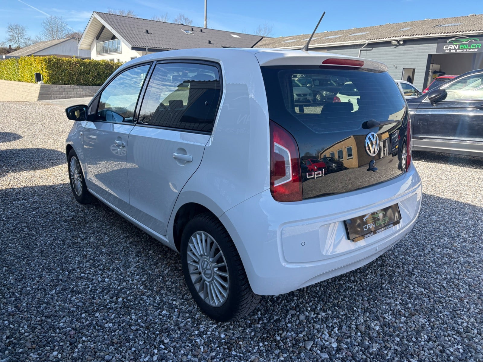 Hvid VW UP! fra 2015
