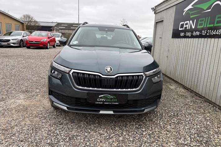 Grå Skoda Kamiq fra 2021