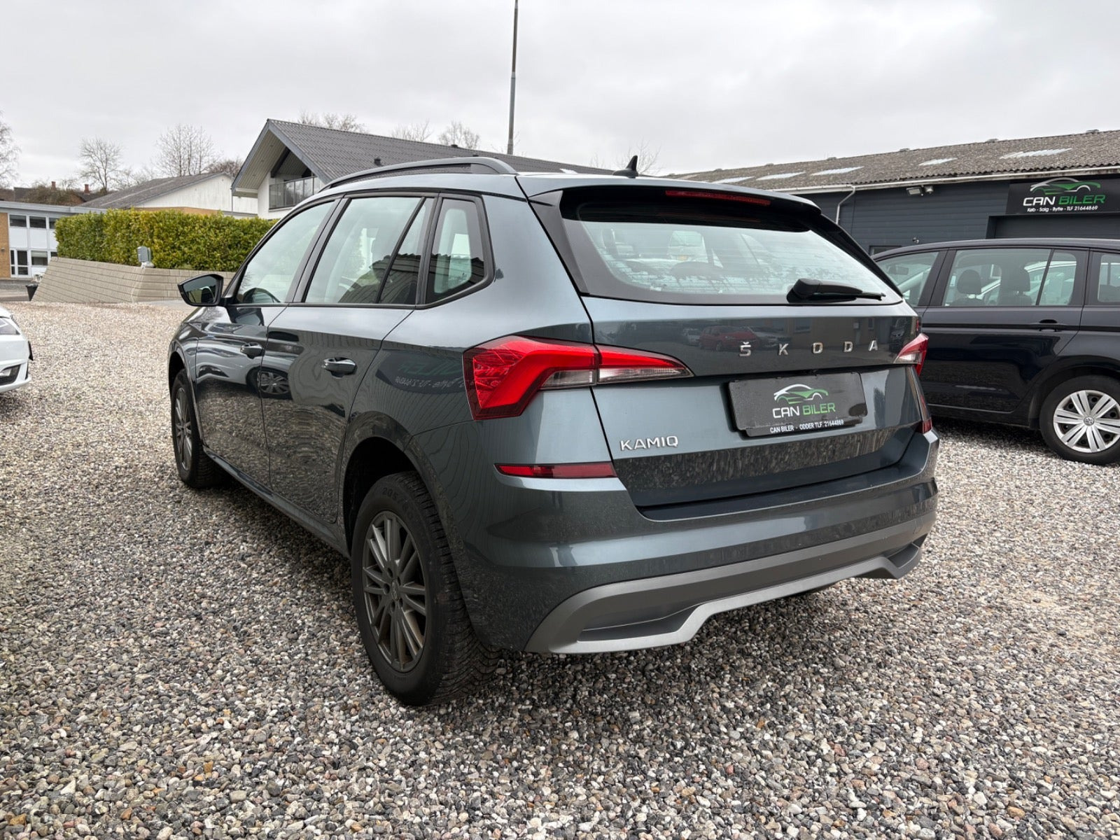 Grå Skoda Kamiq fra 2021