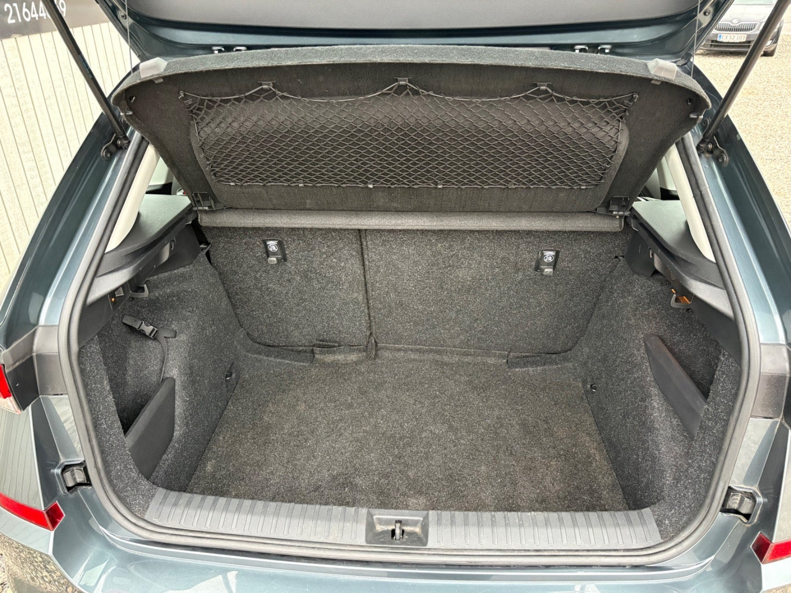 Grå Skoda Kamiq fra 2021