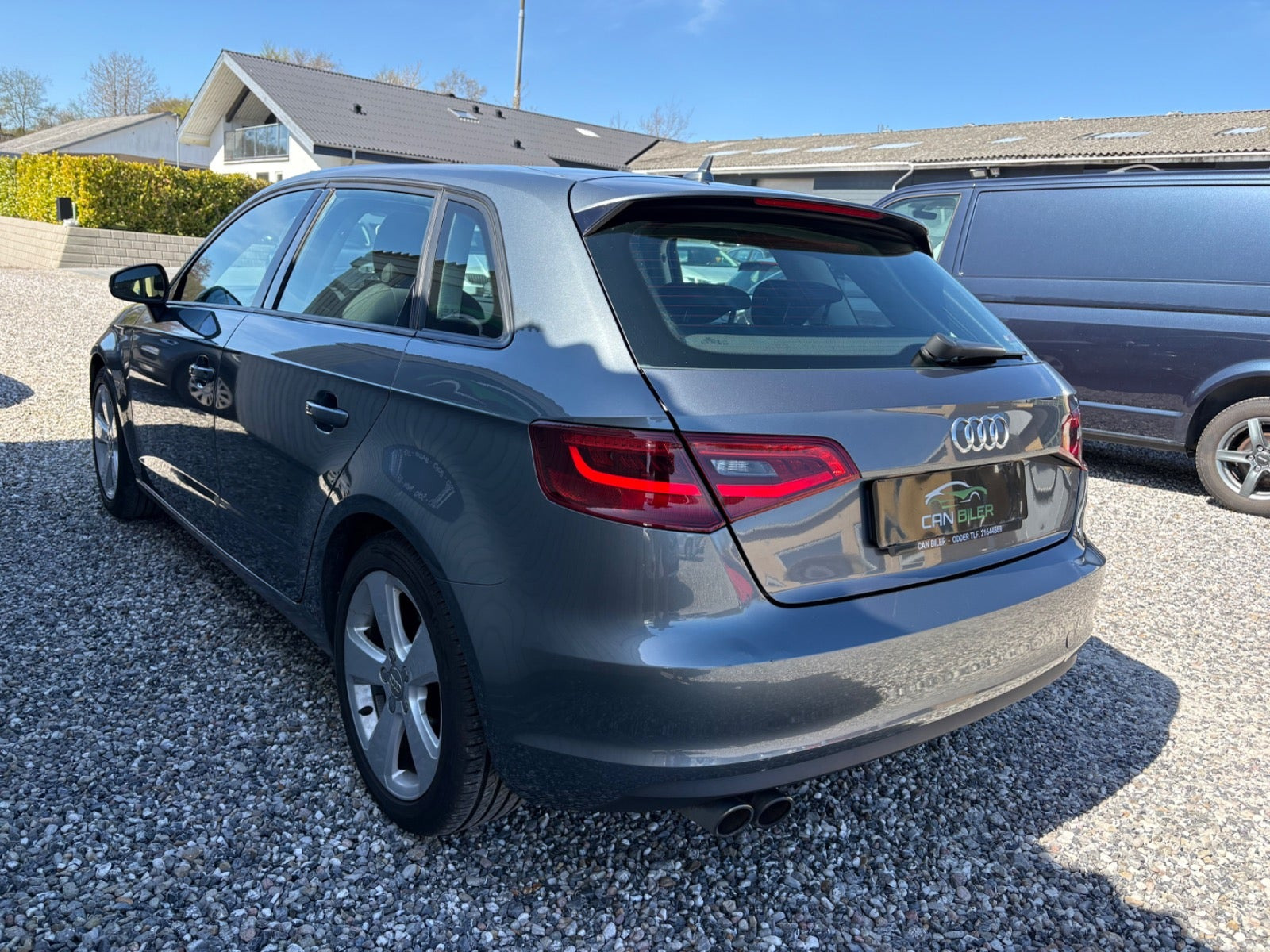 Grå Audi A3 fra 2015
