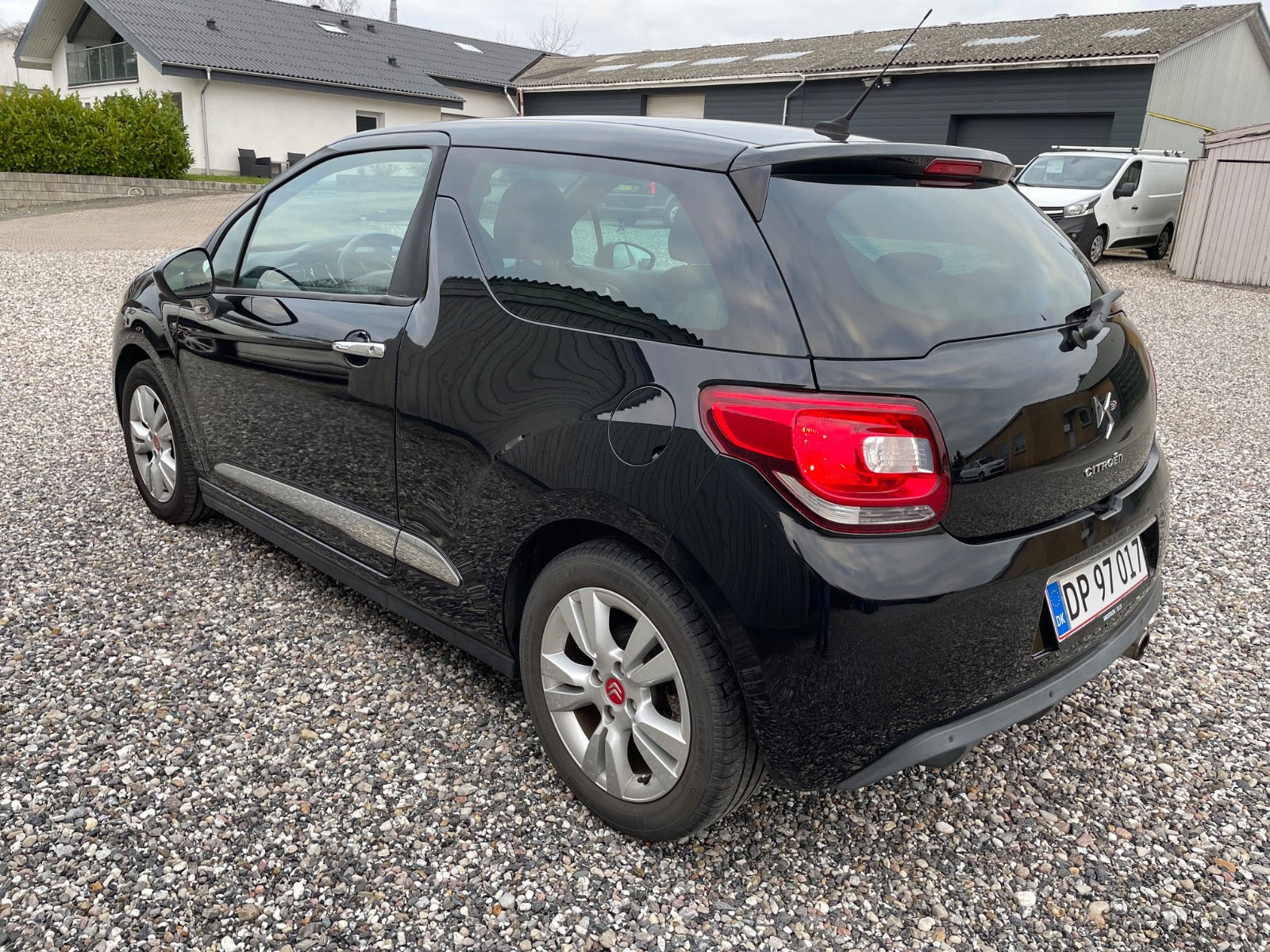 Sort Citroën DS3 fra 2013