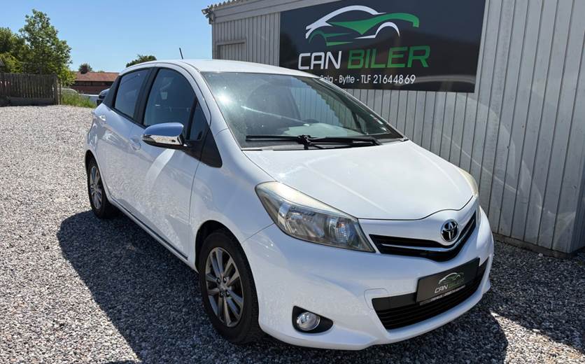 Toyota Yaris 1,0 VVT-i T2 Touch