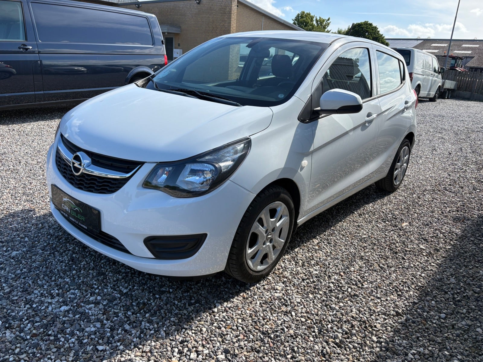 Hvid Opel Karl fra 2017