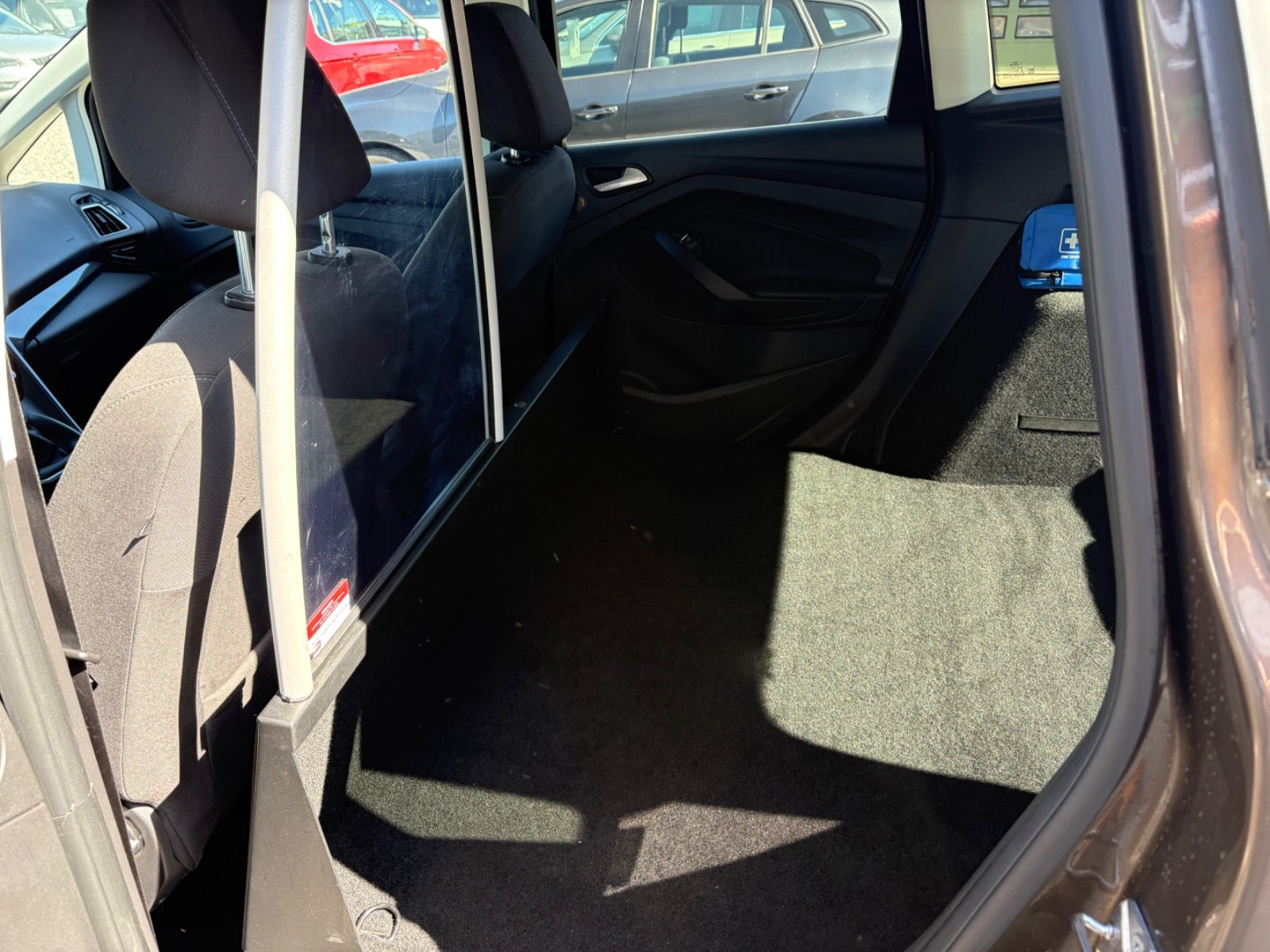 Brun Ford C-MAX fra 2017