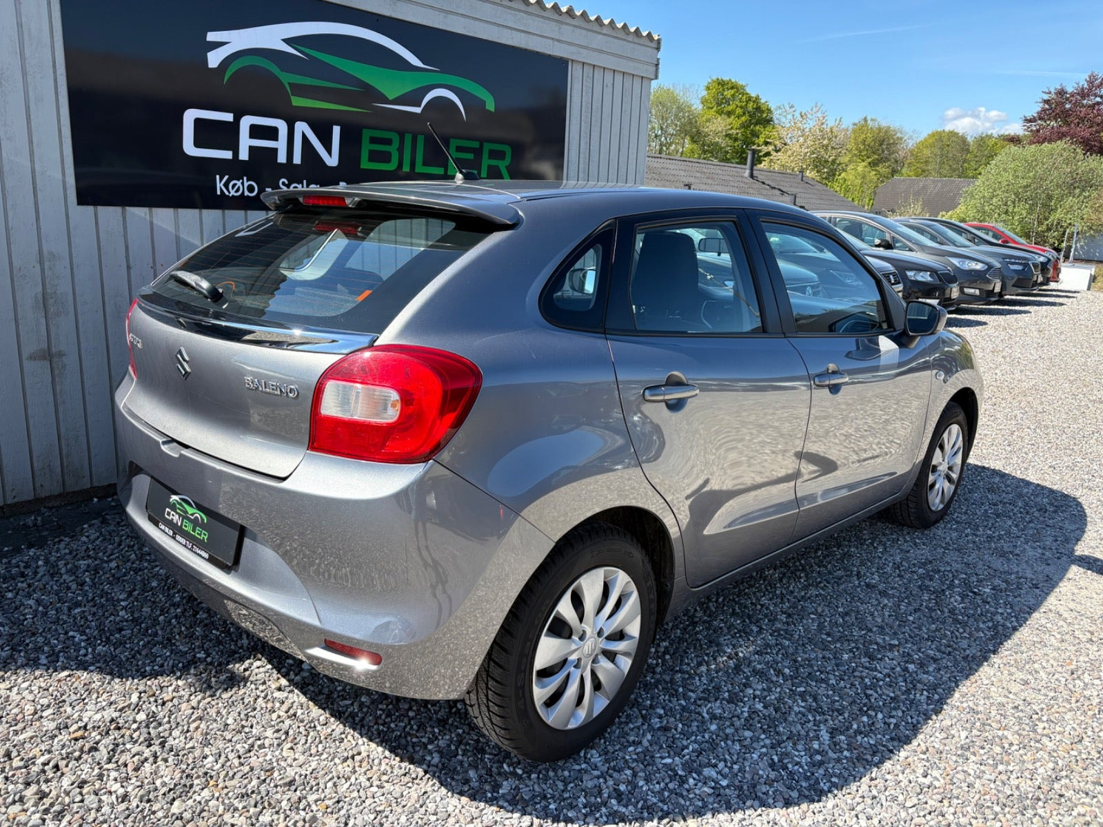 Grå Suzuki Baleno fra 2019