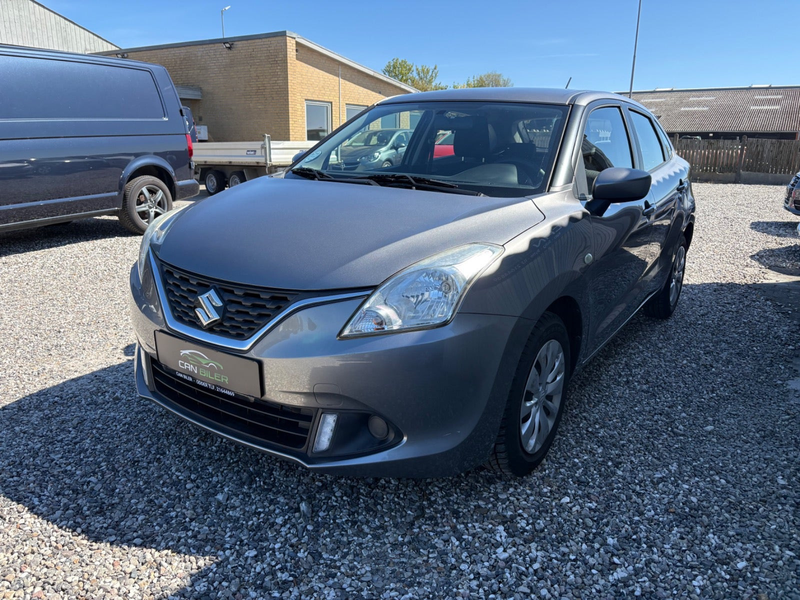 Grå Suzuki Baleno fra 2019