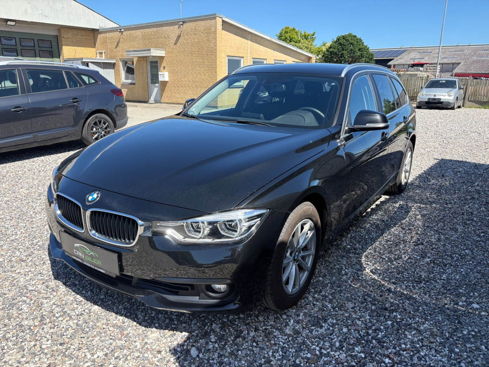 Sort BMW 320i fra 2018