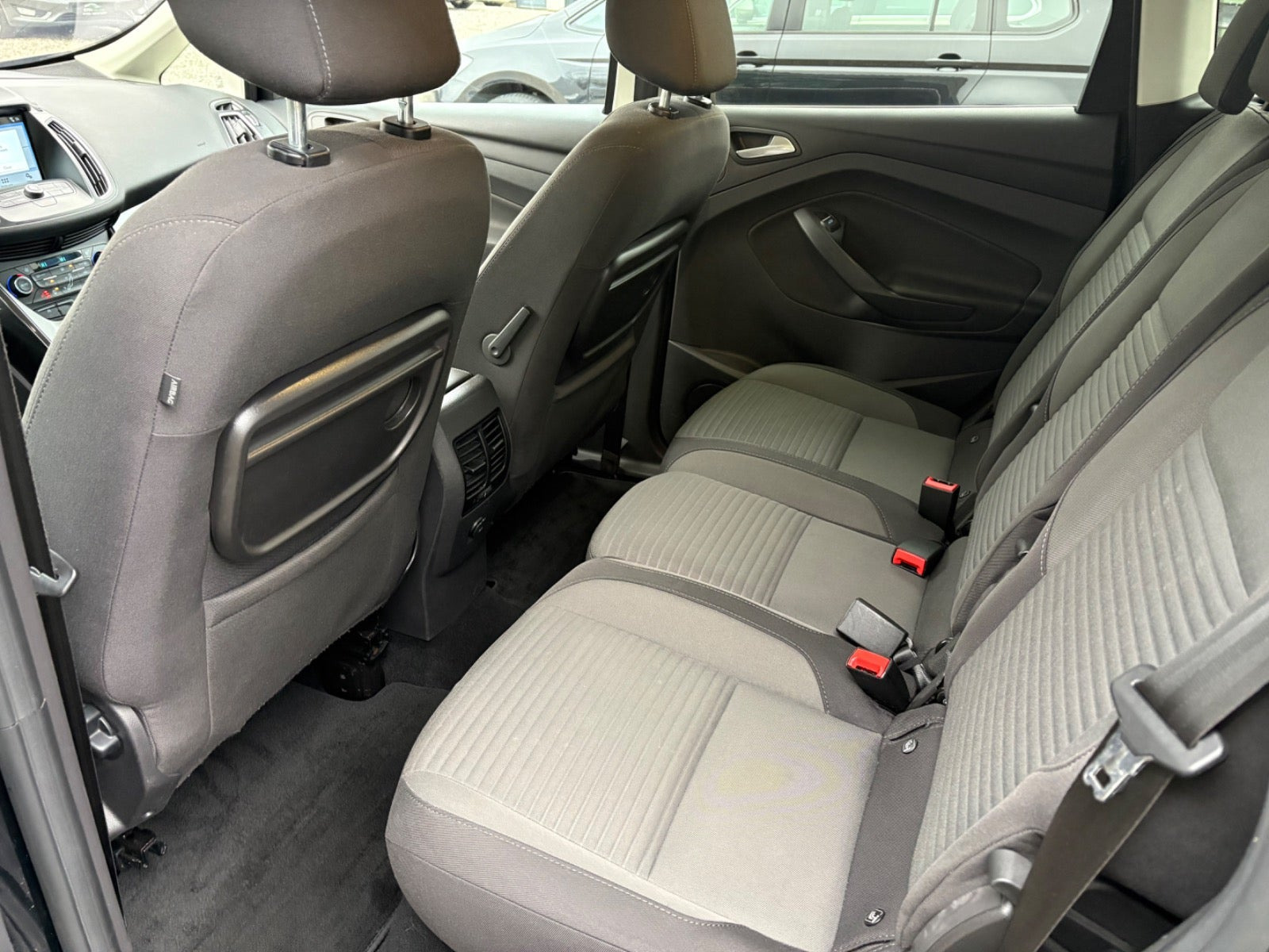 Sort Ford C-MAX fra 2018