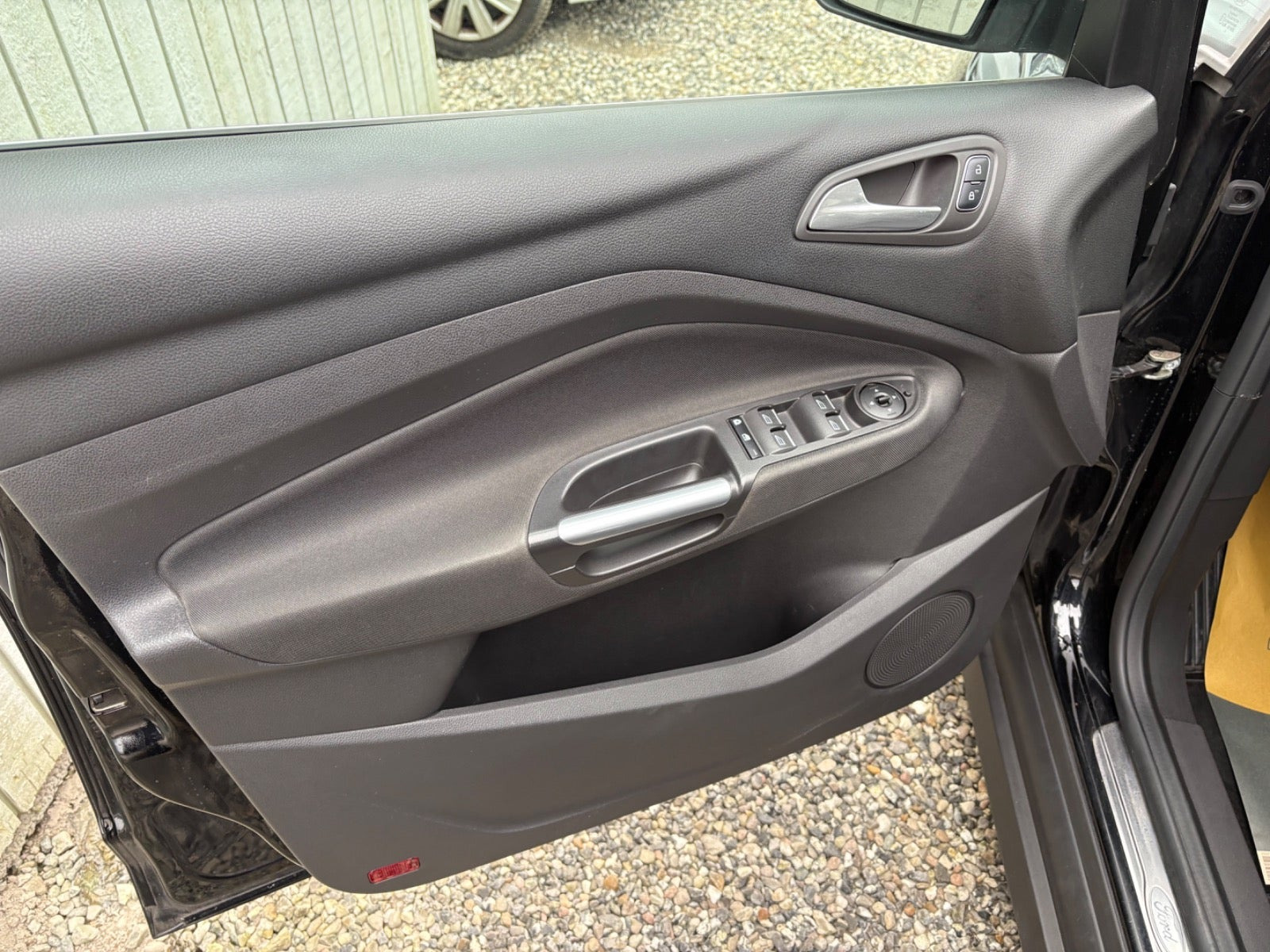 Sort Ford C-MAX fra 2018