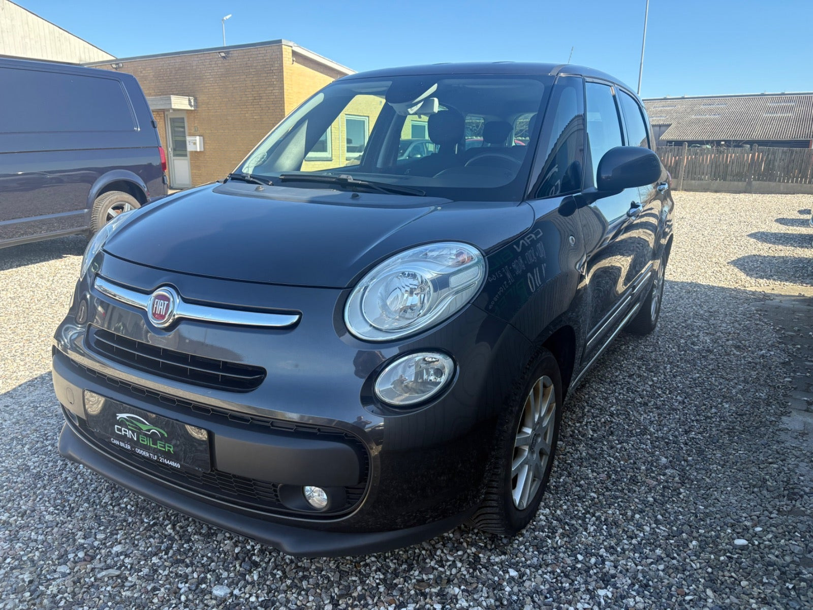 Grå Fiat 500L Living fra 2015