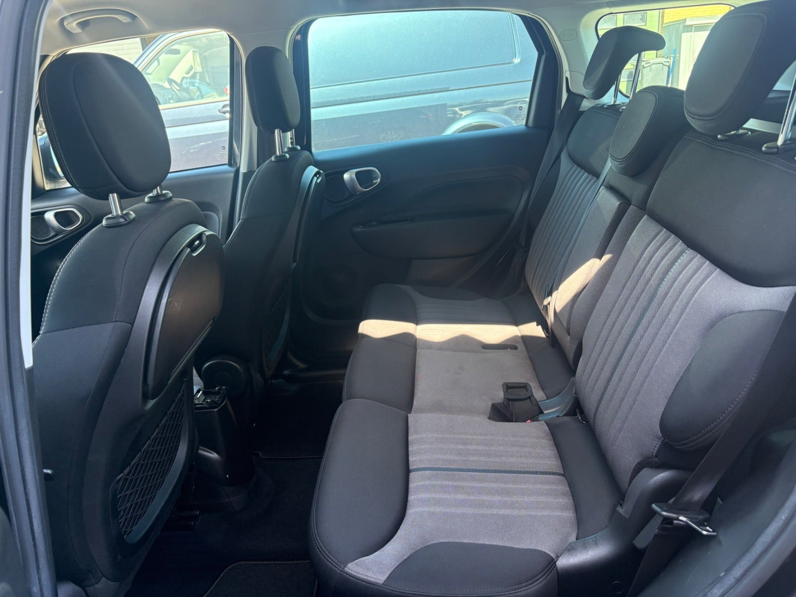 Grå Fiat 500L Living fra 2015