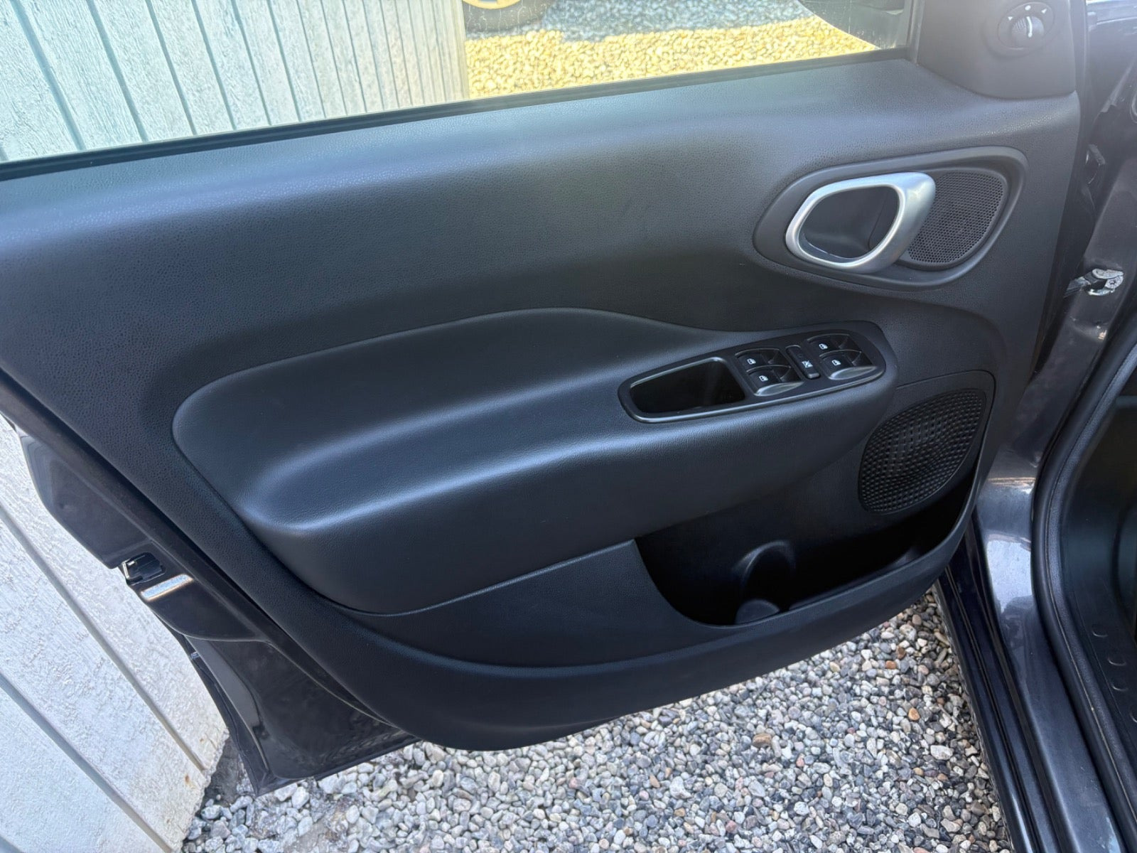 Grå Fiat 500L Living fra 2015