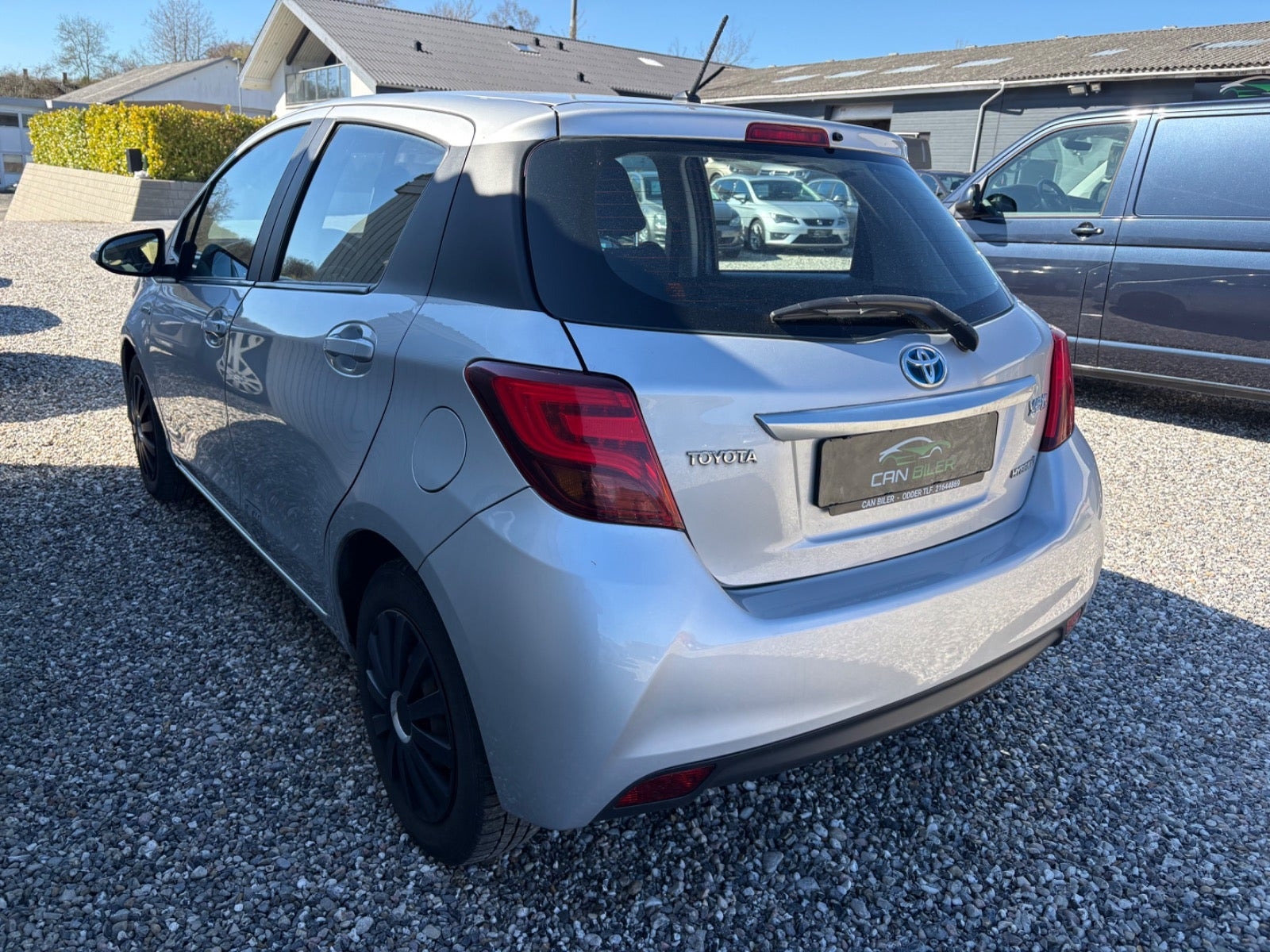 Hvid Toyota Yaris fra 2016
