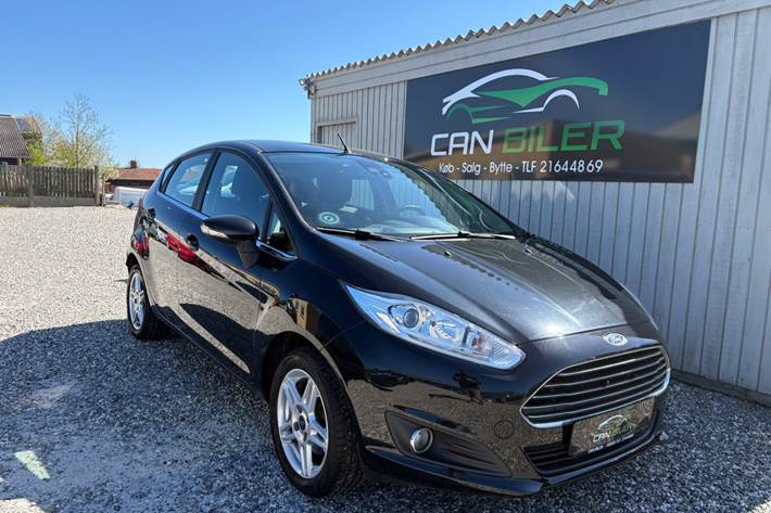 Sort Ford Fiesta fra 2014
