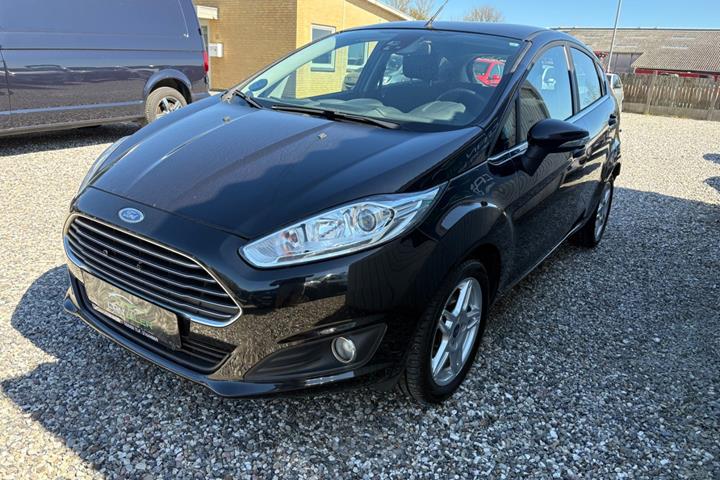 Sort Ford Fiesta fra 2014