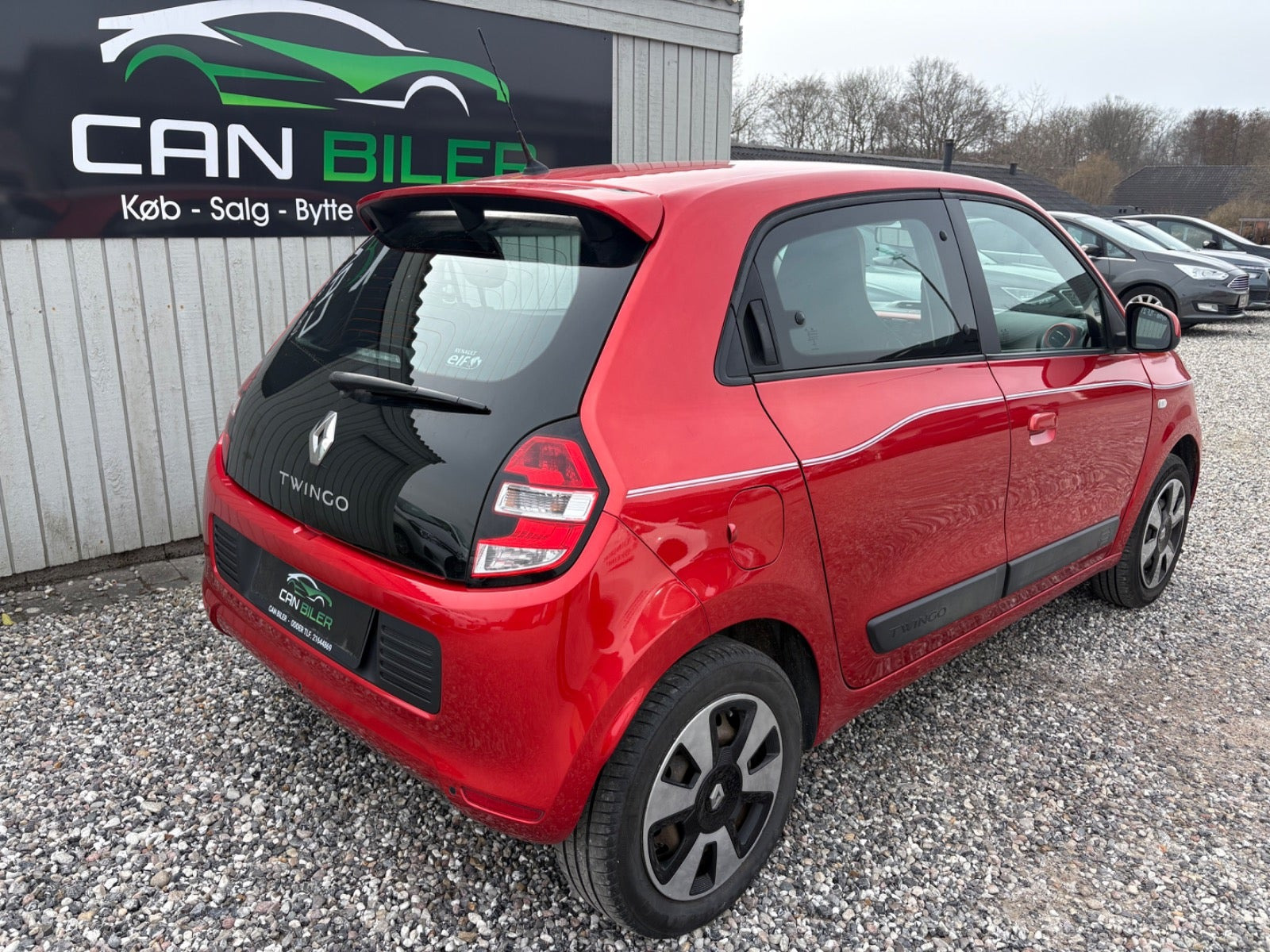 Rød Renault Twingo fra 2015