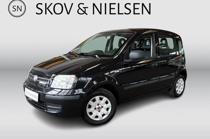 Sort Fiat Panda fra 2011
