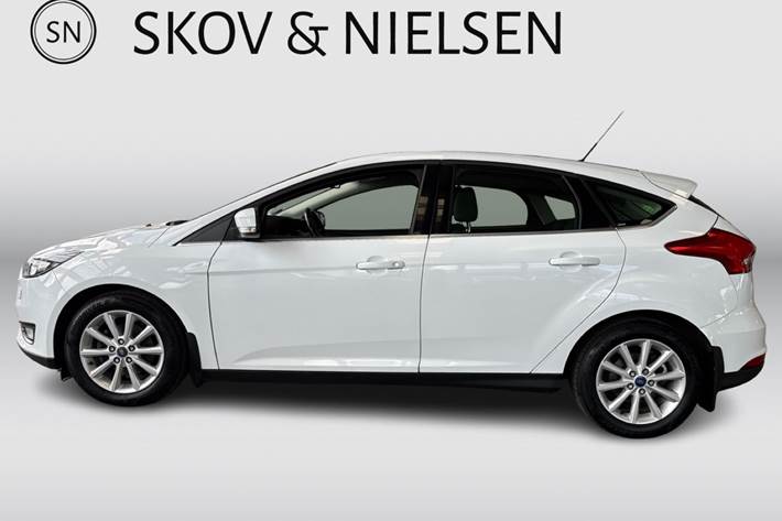 Hvid Ford Focus fra 2015