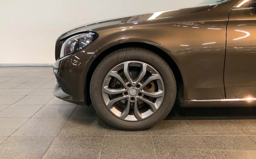 Mercedes C180