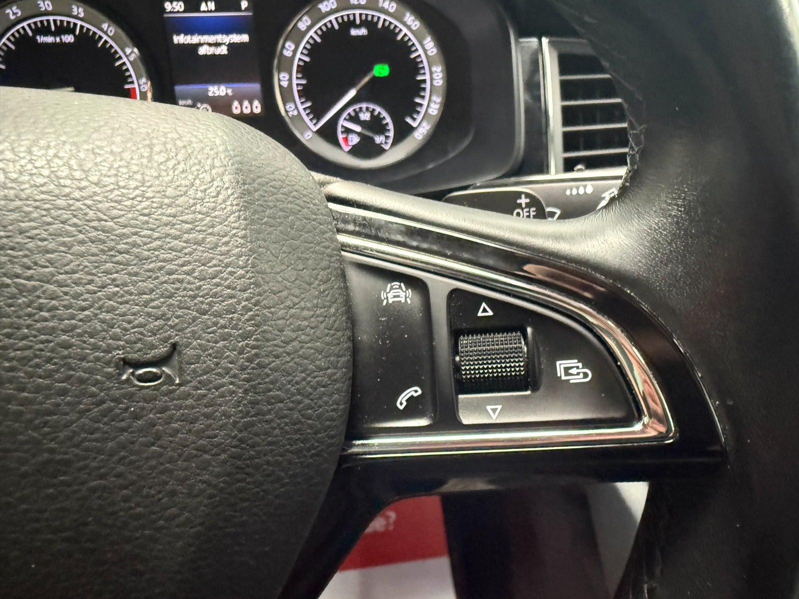 Blå Skoda Kodiaq fra 2018