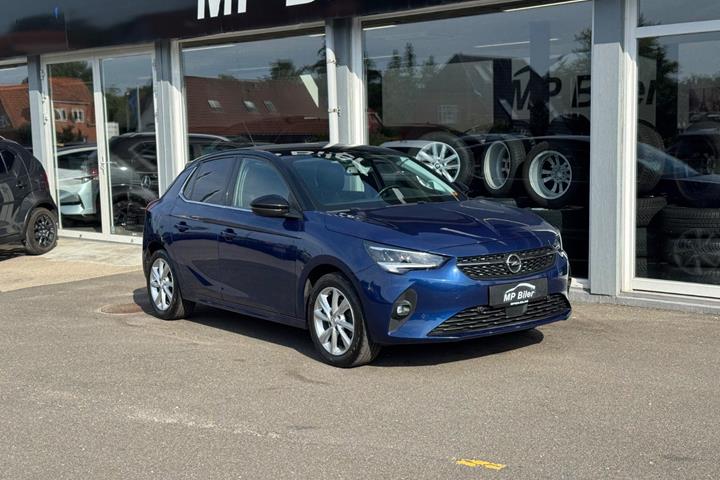 Blå Opel Corsa fra 2021