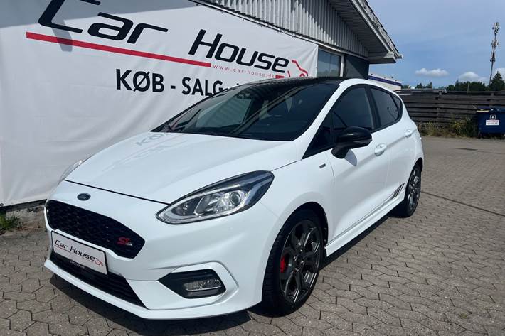 Hvid Ford Fiesta fra 2018