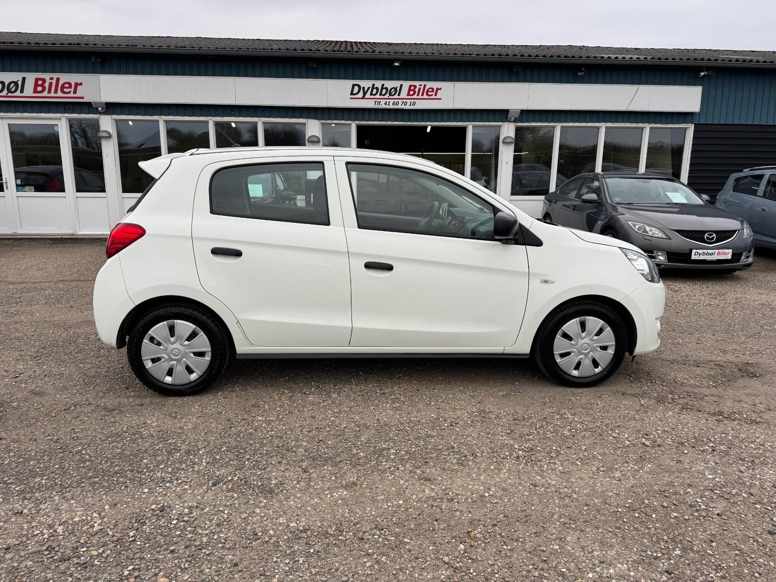 undefined Mitsubishi Space Star fra 2015