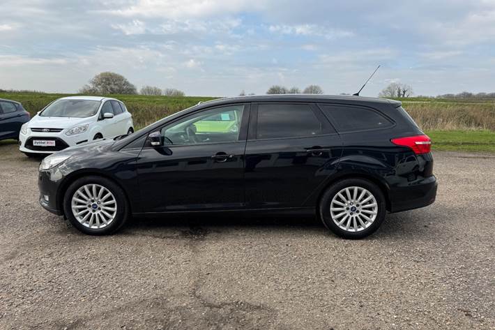 undefined Ford Focus fra 2015