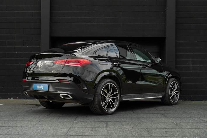 Sort Mercedes GLE350 de fra 2022