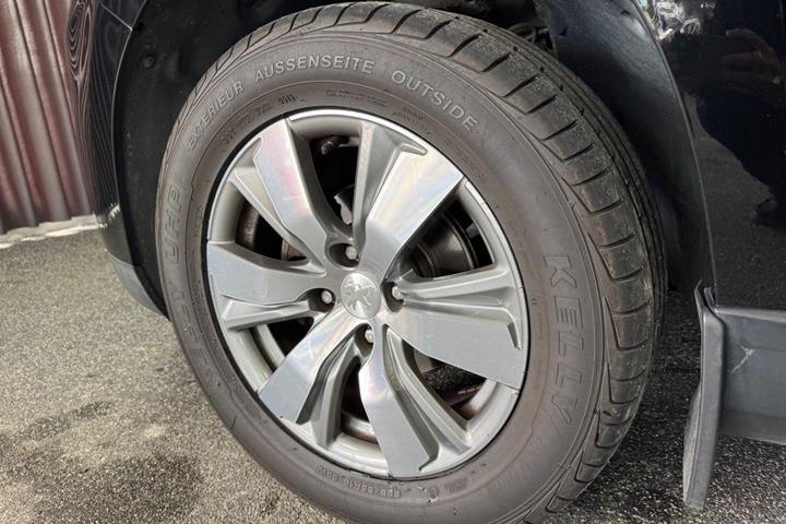 undefined Peugeot 2008 fra 2014