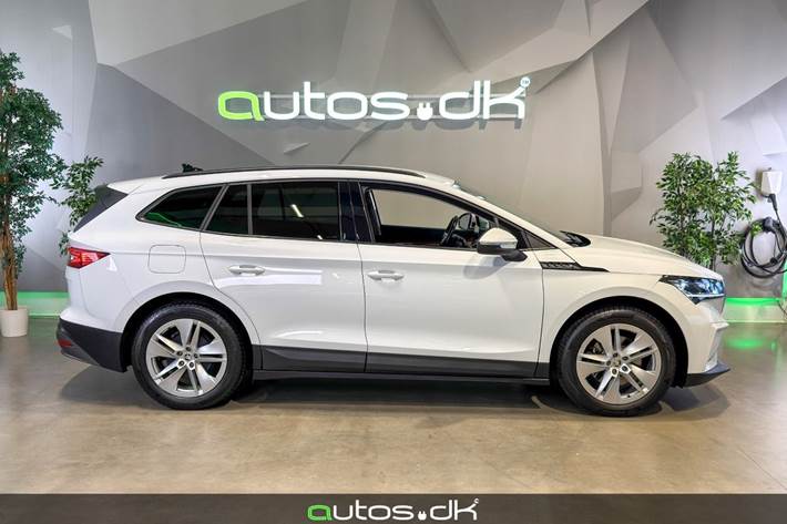 Brun Skoda Enyaq fra 2021